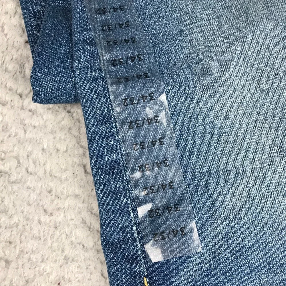 American Eagle Jeans Mens 34x32 Original Straight Stretch Stone Wash Denim NEW
